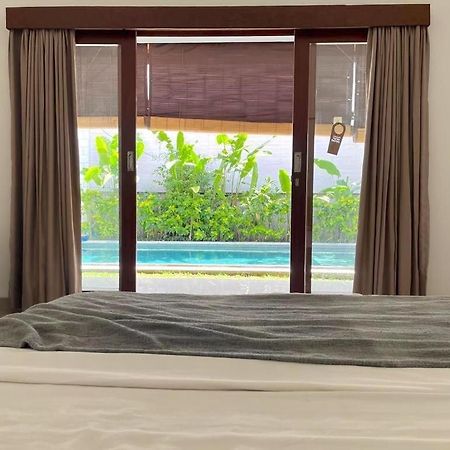 Heart Of Canggu - Villa Embra Екстериор снимка
